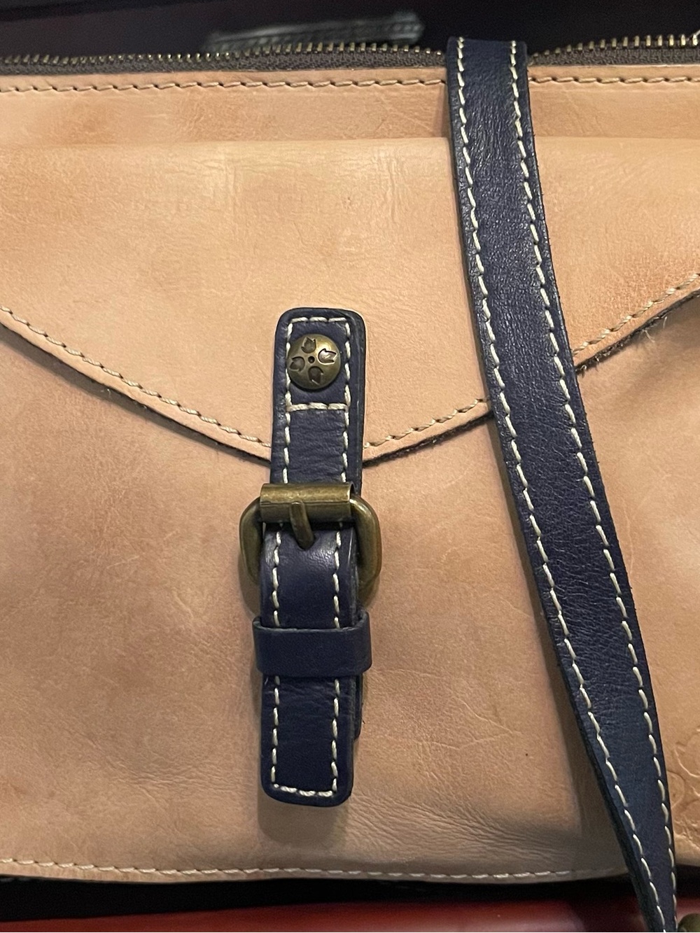Patricia Nash leather crossbody satchel. EUC